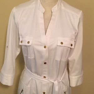 Beautiful White Dress💅🏻💍💄